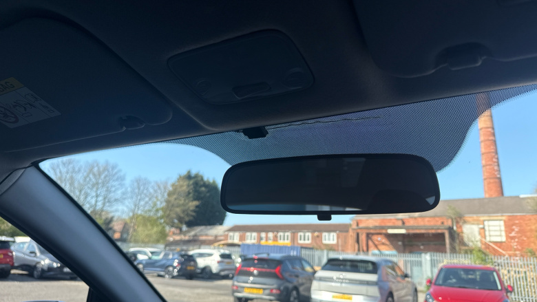 Hyundai i10 1.0 SE 5dr Petrol Hatchback